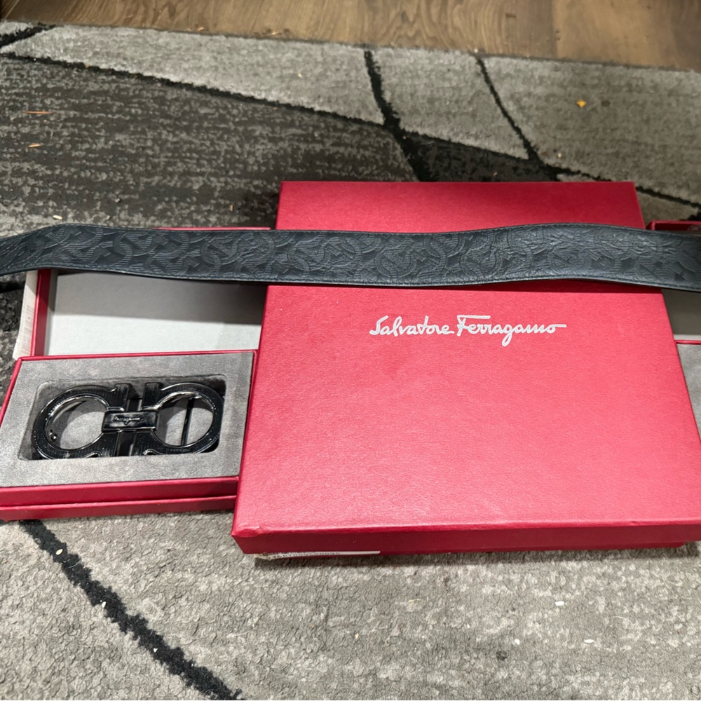 Salvatore Ferragamo Dark Leather Belt with Signature Buckle